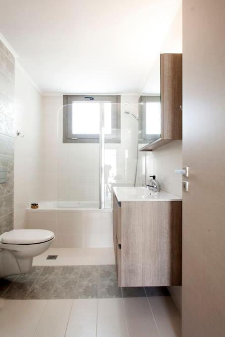 Minimal Loft Art With Sea View Over Heraklion Harbour Heraklion (Crete) Exterior foto