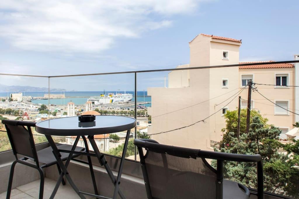 Minimal Loft Art With Sea View Over Heraklion Harbour Heraklion (Crete) Exterior foto