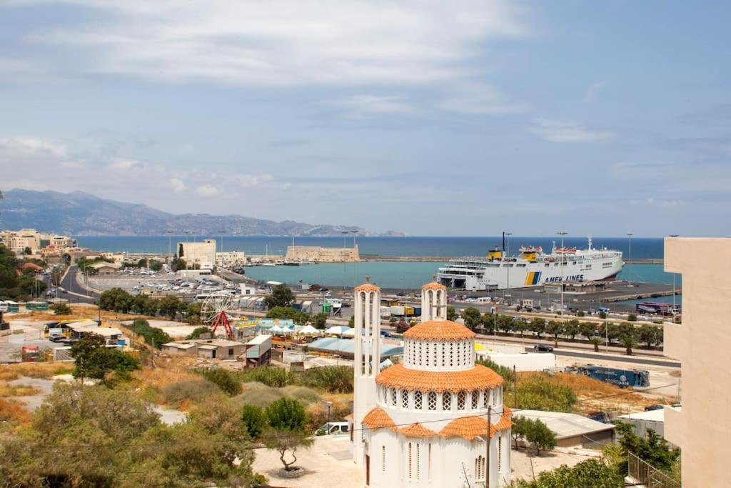 Minimal Loft Art With Sea View Over Heraklion Harbour Heraklion (Crete) Exterior foto